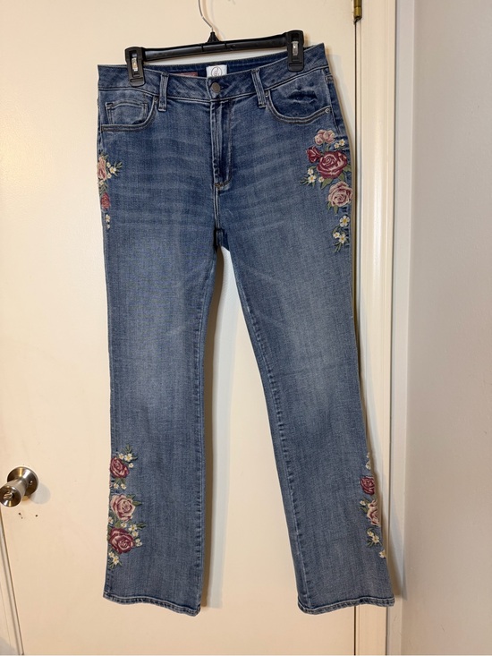 DRIFTWOOD Denim - DRIFTWOOD Mid-Blue Straight-Leg Jeans with Floral Rose Embroidery